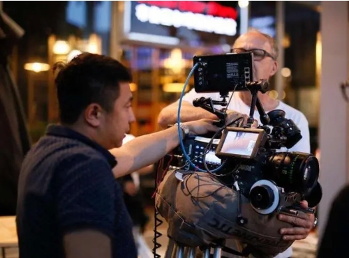 短視頻制作收費標(biāo)準(zhǔn),短視頻制作費用與收費標(biāo)準(zhǔn)